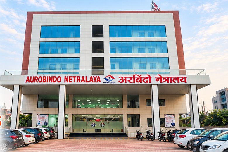Aurobindo Netralaya eye hospital building, Raipur